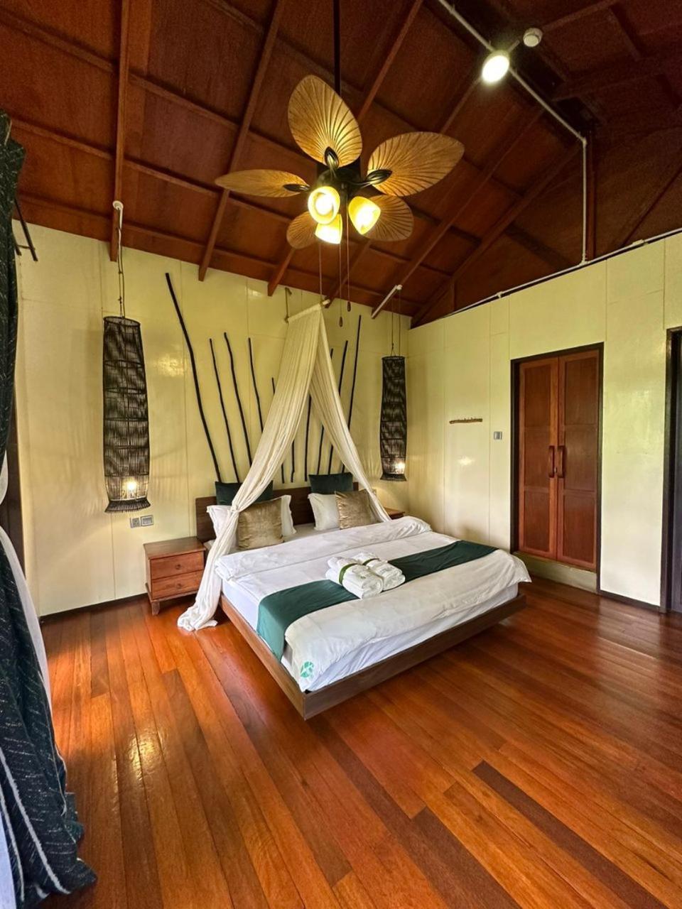 Resort Forest Edge 3*